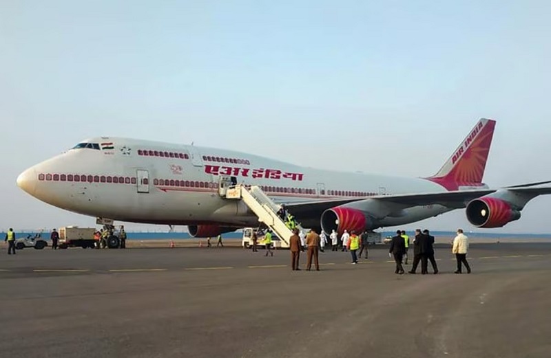 0000000000-1771051043